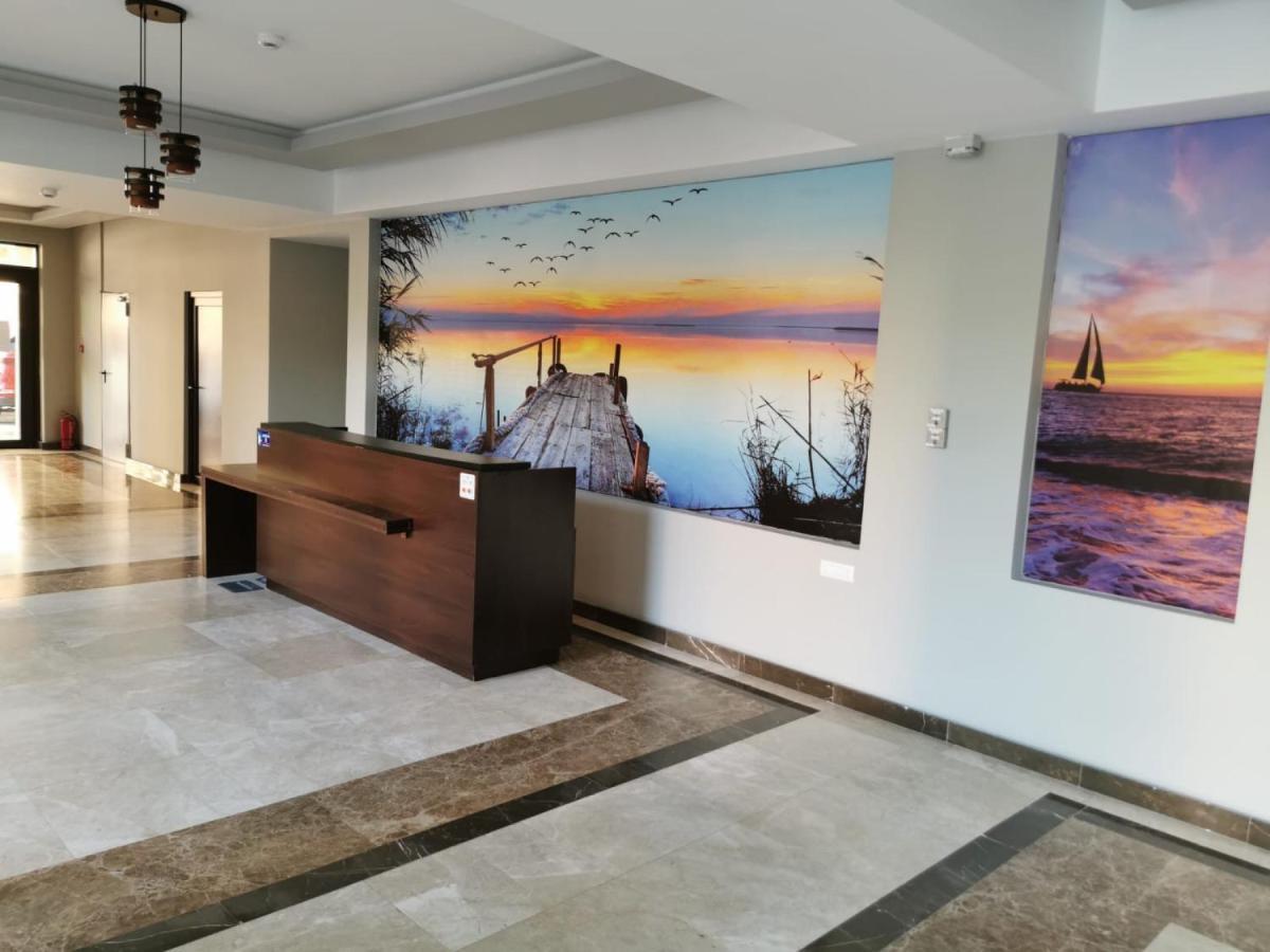 Lake Apartments Solid Mamaia Exterior photo